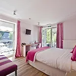Hotel Saint-amour