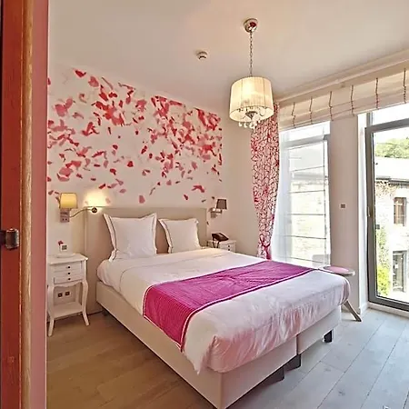 Otel Saint-amour 3*