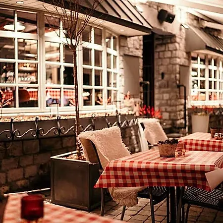 Saint-amour Otel