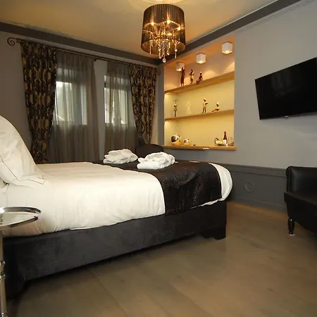 Hotel Saint-amour 3*